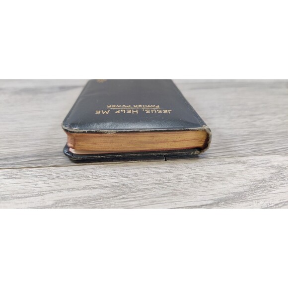 Vintage 1939 JESUS HELP ME Prayer Book for a Very Young Child Pocket Size - Picture 6 of 13
